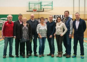v.l.n.r. Ulrich Böhme (Präsident MSV Zossen 07), Christian Holzmacher (Präsident BC Matchpoint Berlin), Michaela Schreiber (Bürgermeisterin der Stadt Zossen), Danny Eichelbaum (Vorsitzender des CDU-Kreisverbandes Teltow-Fläming), Frau und Herr Petersson (Firma Babolat), Frau und Herr Specht (Edeka Ludwigsfelde), Thomas Born (Präsident des DBV)