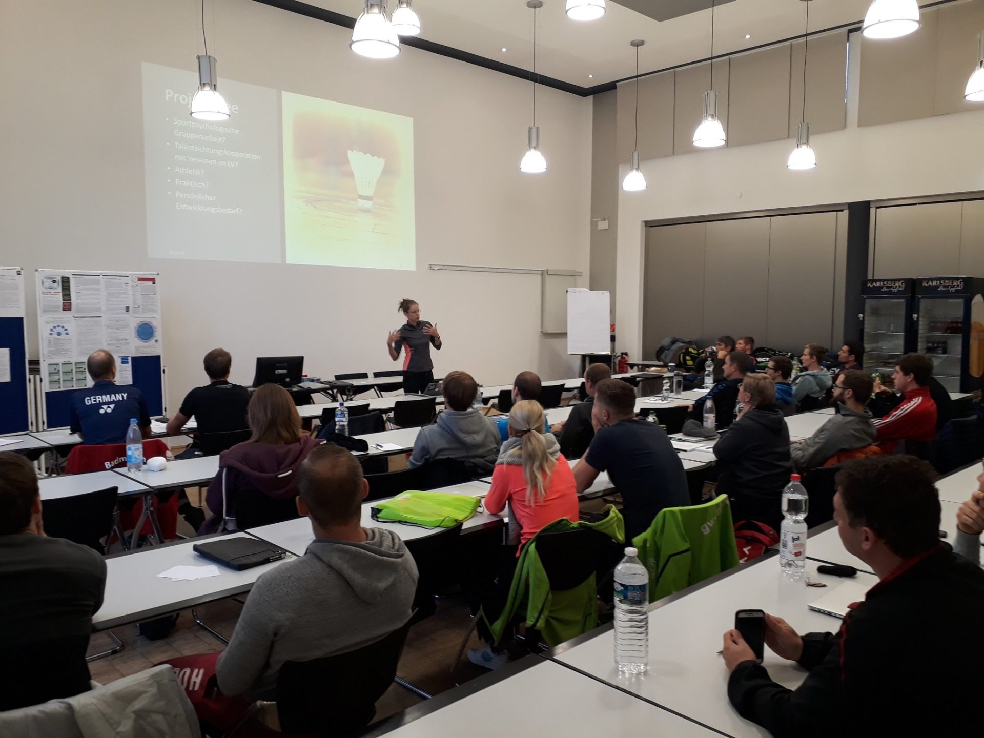 Carla bei der Projektvorstellungen im Rahmen der DBV-A-Trainerausbildung 2017/18 - Foto: DBV (badminton.de)