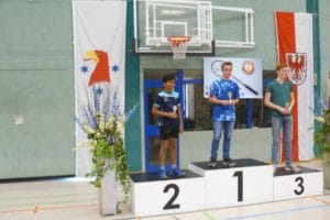 Siegerehrung / JE-AK U 15: 1.Pl.: Nico Matuschek (BV Tröbitz); 2.Pl.: Abhijeet Padil; 3.Pl.: Jonas Barz (beide SC Siemensstadt)